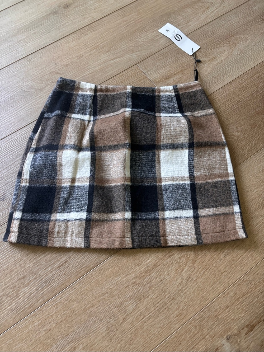 Plaid Mini Skirt in Brown and Cream - Brand: